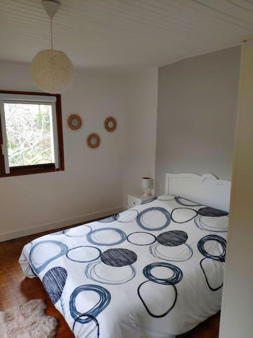 Logement Entier 50 M² Proche Centre Ville Morlaix Bagian luar foto